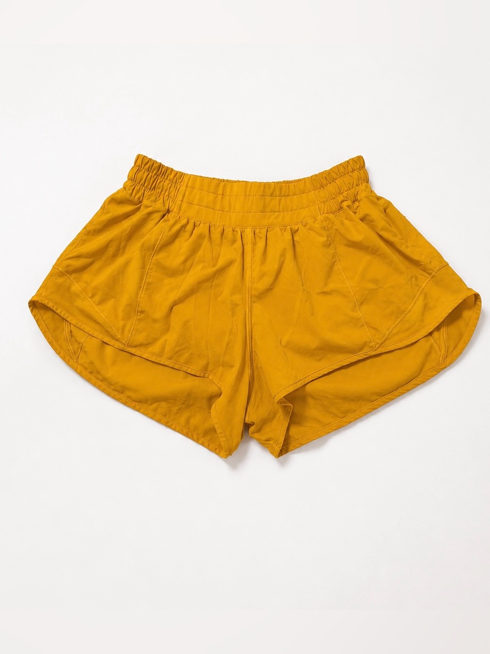 Lululemon | Hotty Hot Low-Rise Short 2.5"